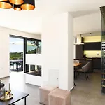 Amelija Yourcroatiaholiday Villa Drenje (Istria)