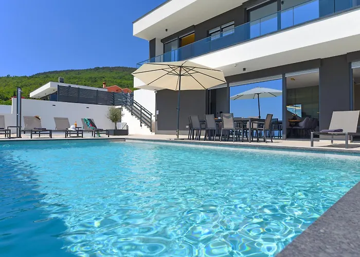 Amelija Yourcroatiaholiday *